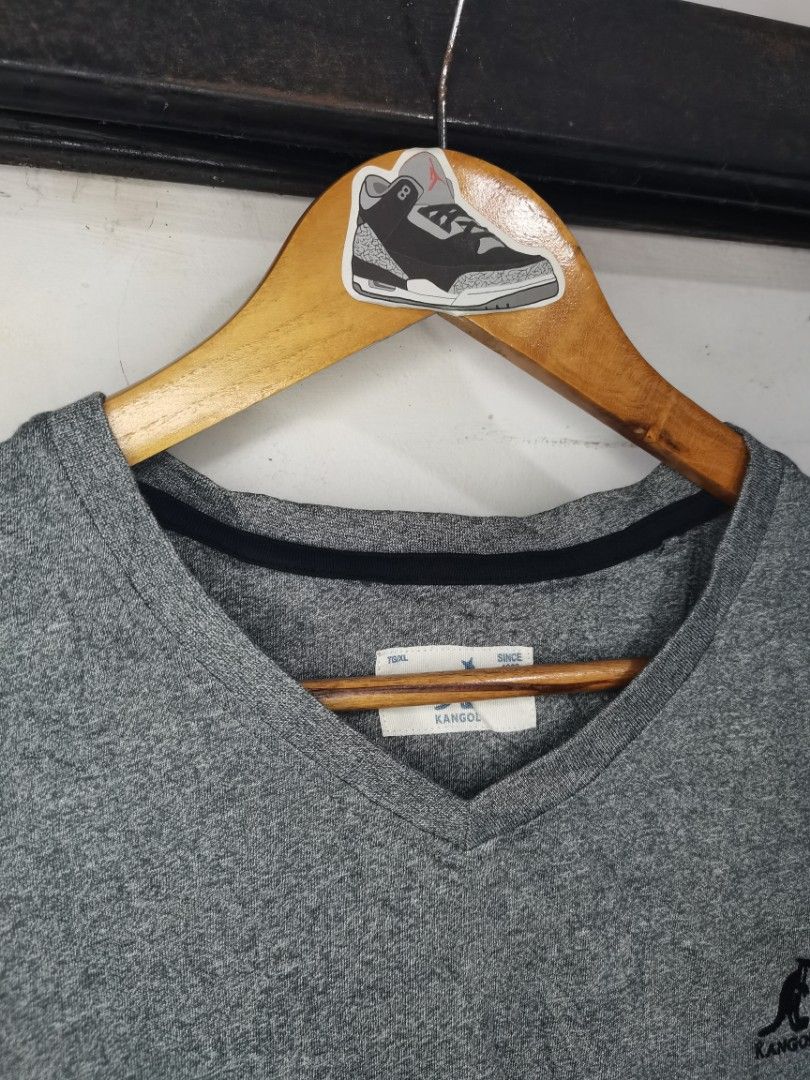 Kangol shirt (Category: Tshirts & Polo Shirts ) located in Gapan. Submitted by thriftthatyouwant1 (Listing ID 1426105933, Image 3). Description: Kangol tshirt Size xl on tag (22 x 28) Excellent to new condition Embroidered logo No issue!!💯 For only 300 pesos + sf 🤝🏽.