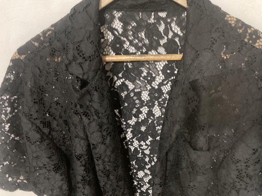 Lace Short Sleeve Shirt (Category: Tshirts & Polo Shirts ) located in Tacloban City. Submitted by sid1999 (Listing ID 1426115009, Image 3). Description: Stussy lace shirt alternative black large size 24x26 cream medium size 23x25 .