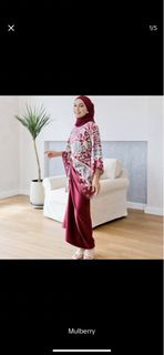 (Category: ) located in . Submitted by shop_lah (Listing ID 1426010132, Image 1). Description: .
