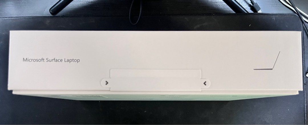 Microsoft Surface Laptop 7th Edition - Platinum462668024659978241