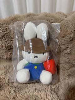 (Category: ) located in . Submitted by blueypetals (Listing ID 1426136149, Image 1). Description: .