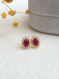 (Category: ) located in . Submitted by Myjewelryroom (Listing ID 1426140221, Image 1). Description: .
