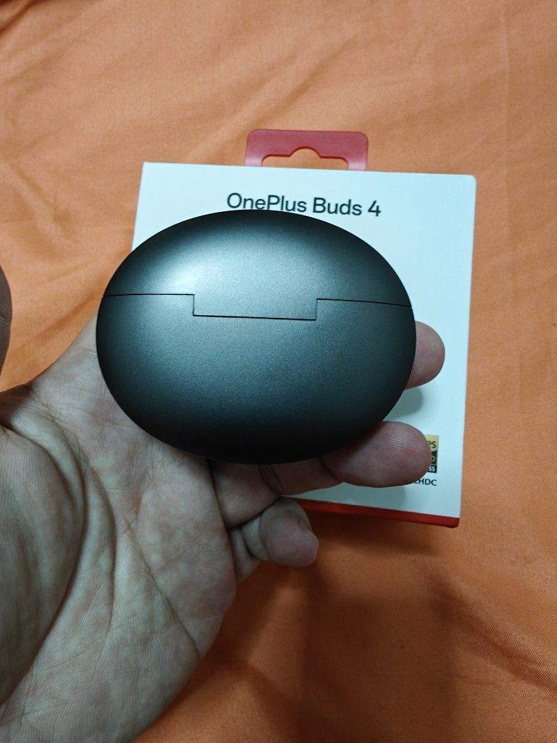 OnePlus Buds 465714837921410116