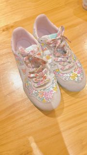 (Category: ) located in . Submitted by michellemanic (Listing ID 1426133840, Image 1). Description: .