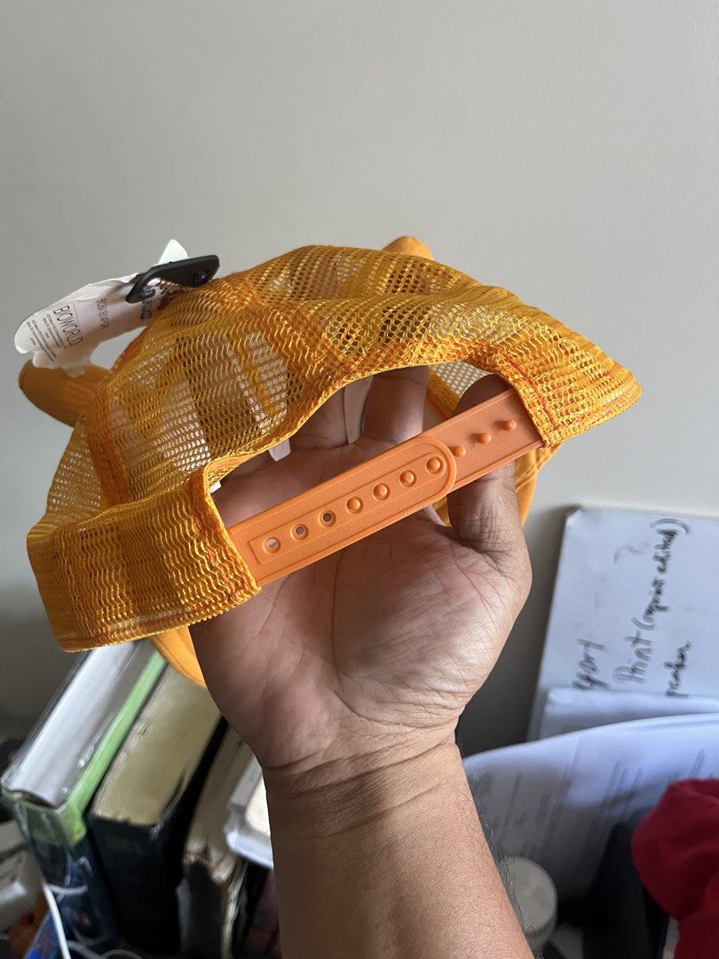 Pokemon Charizard Cap (Category: Caps & Hats) located in Calapan. Submitted by axlefinestpicks (Listing ID 1426020943, Image 3). Description: Hi Charizard fans! Selling this cool net cap. Charizard Cap with horns. Official Merch year 2015 With tag pero may damage na yung card tag. 1500+SF Dm to purchase..