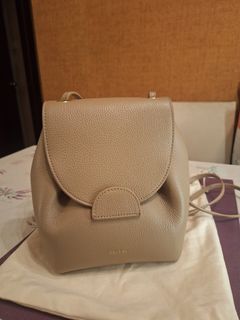 （分類：）位於 。 由 leelonki 提交（商品編號 1426021755，圖片 1）。簡介： 。