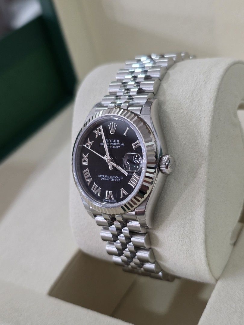 Rolex Datejust 31 Black Steel (Category: Luxury Watches) located in Mandaluyong City. Submitted by shobeywatch (Listing ID 1426154961, Image 3). Description: Rolex Datejust 31 Ref. 278274 Full stickers Bnew 2025 ig shobeywatch.