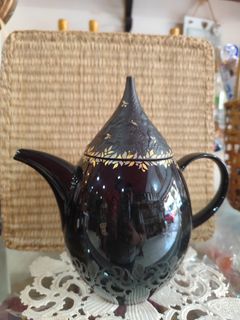 (Category: ) located in . Submitted by thriftteata (Listing ID 1426104287, Image 1). Description: .