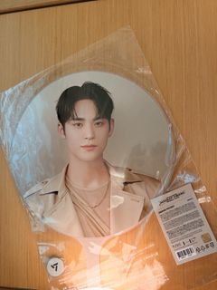 （分類：）位於 。 由 yeejk 提交（商品編號 1426065349，圖片 1）。簡介： 。