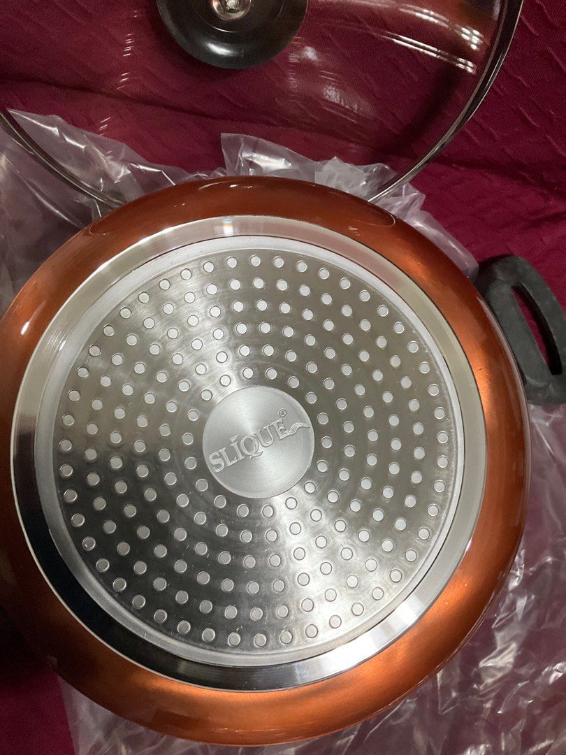 Slique premium copper series Dutch Oven 20 cm (Category: Cookware & Accessories) located in Quezon City. Submitted by cynlchan (Listing ID 1426123779, Image 3). Description: Tjickened nonstick casserole. Elevate kitchen aesthetics. .