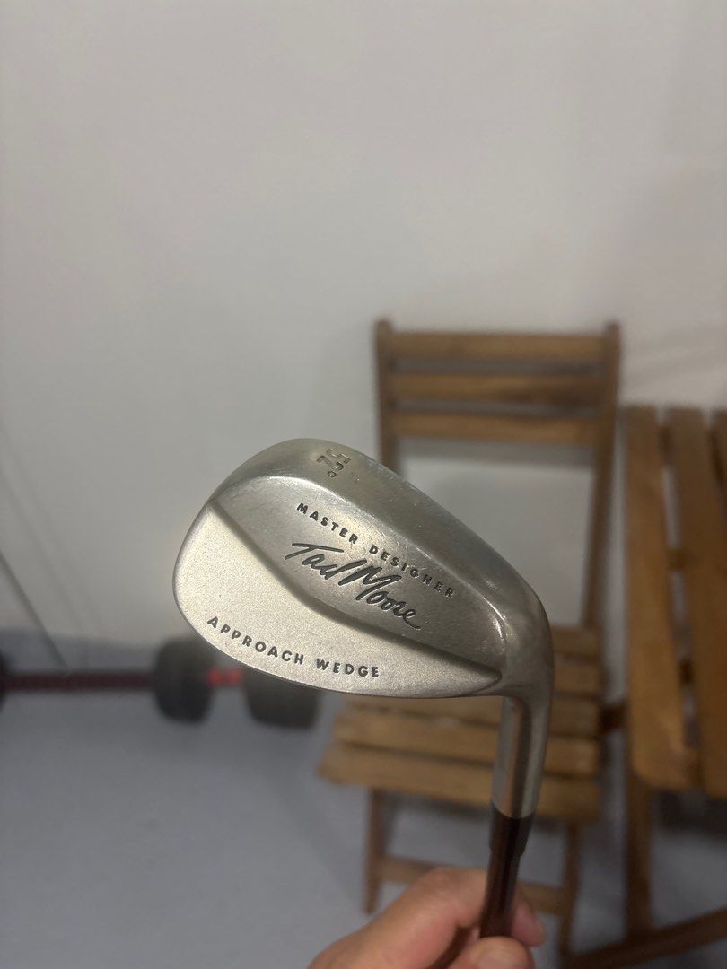 Tad Moore Master Designer 52 Approach Wedge (Category: Golf) located in Manila. Submitted by poulexsulit (Listing ID 1426123500, Image 1). Description: RFS: extra wedge .