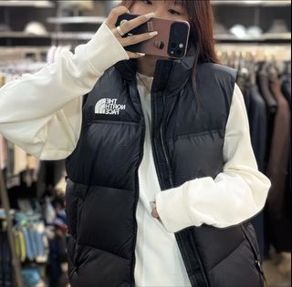 （分類：）位於 。 由 aura_hk 提交（商品編號 1426032479，圖片 1）。簡介： 。