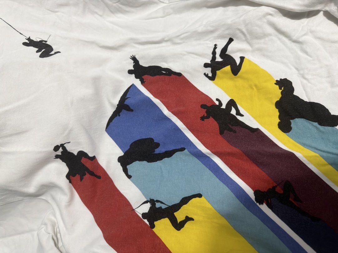 Uniqlo UT Marvel T-shirts (Category: Tshirts & Polo Shirts ) located in Manila. Submitted by goodhumanbeing (Listing ID 1426174364, Image 3). Description: Uniqlo bundle Size Medium Both 18x26.