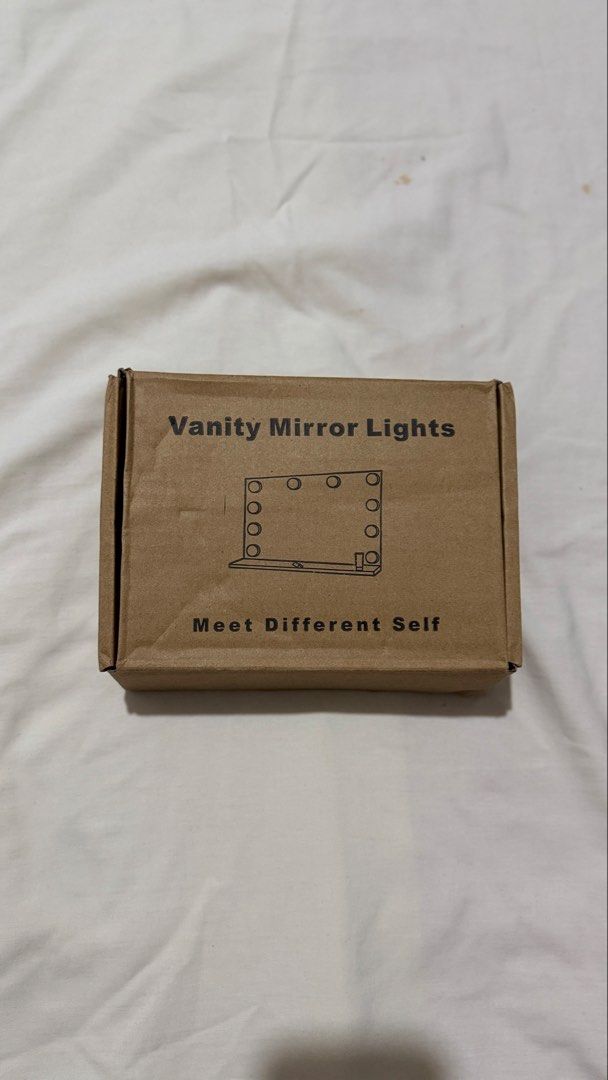 Vanity Mirror Lights (Category: Mirrors) located in Manila. Submitted by blueeeee08 (Listing ID 1426082317, Image 1). Description: - Never used - Comes with original box, manual, and adhesive - Sobrang dikit lalo na sa stone walls with paint (nakakatuklap ng paint) - No need for battery, sinasaksak lang 📍Cavite 📦Lalamove/JNT ❌ NO COD 💰 GCash/Paymaya.