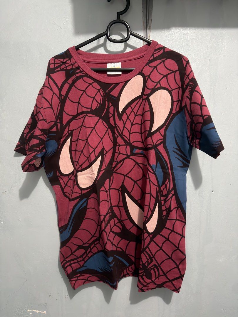 Vintage Universal Studios Japan - Spiderman AOP (Category: Tshirts & Polo Shirts ) located in Manila. Submitted by goodhumanbeing (Listing ID 1426174365, Image 1). Description: Universal Studios Spiderman AOP Size Medium 20.5x27.5 Issue-min hairlines.