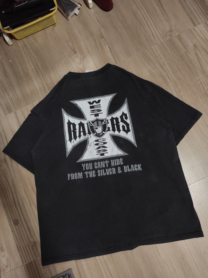 West Coast Choppers x Raiders 1999 (Category: Tshirts & Polo Shirts ) located in Pagbilao. Submitted by clickbait_unusualcollection (Listing ID 1426178503, Image 2). Description: Tag: Vintage Gildan Ultra 1999 Vintage Bootleg Fan Made Good Fade Good Neckline Dimes 29 x 23 Crack Prints Repaired 1 Pin hole 1 Pin hole.
