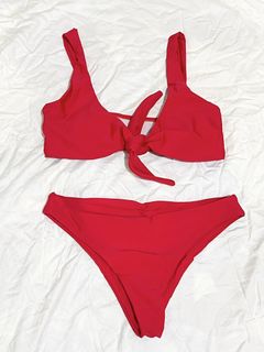 (Category: ) located in . Submitted by chezcaaphrodite (Listing ID 1426021744, Image 1). Description: .