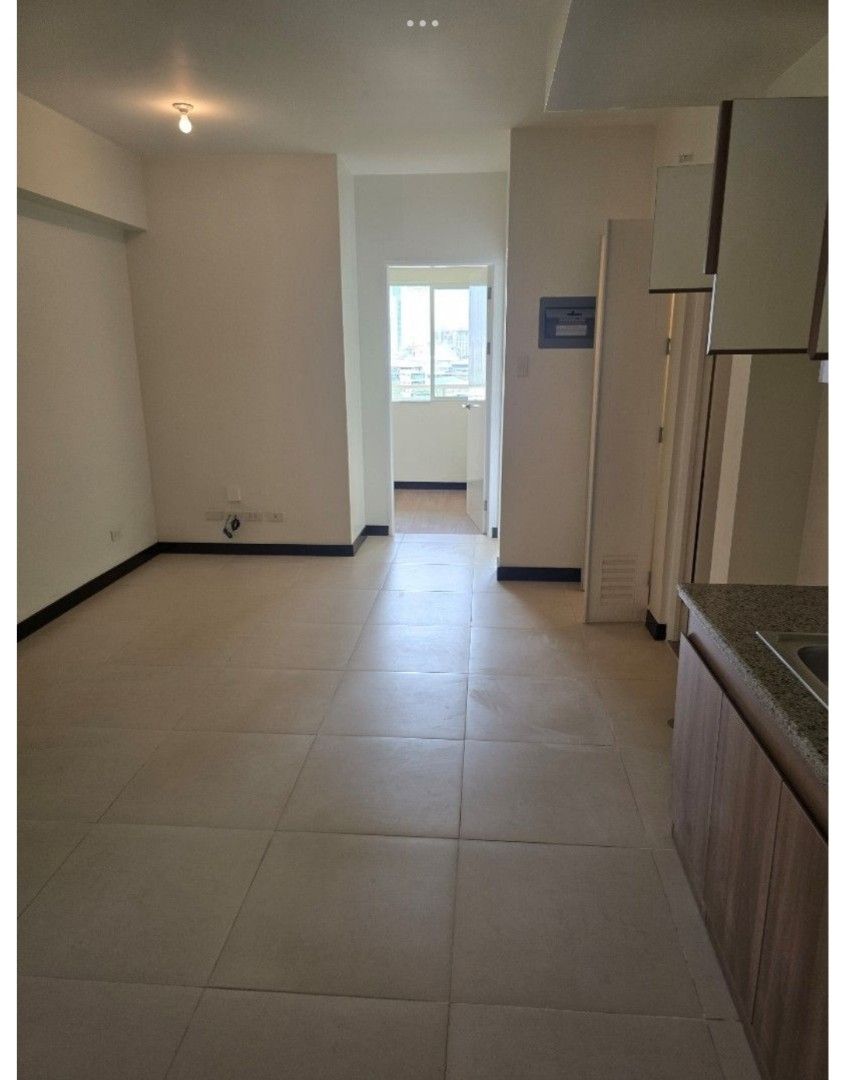 2 Bedroom unit Fairlane Residences (Category: Apartments & Condos) located in Pasig City. Submitted by BrokerDorenFerran (Listing ID 1426270349, Image 1). Description: FAIRLANE RESIDENCES ‼️FOR SALE‼️‼️ West Capitol Drive Kapitolyo Pasig ✅️AVAILABLE: 52.5sqm 2-bedroom Brandnew and Never Used Type C FACING ORTIGAS Morning Sun Low zone 15th floor With B6 Parking 8M Including CGT for more details: Message or contact: Doren Ferran Balai Ko Licensed R