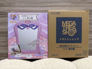 （分類：）位於 。 由 shadow___moon 提交（商品編號 1426359601，圖片 1）。簡介： 。