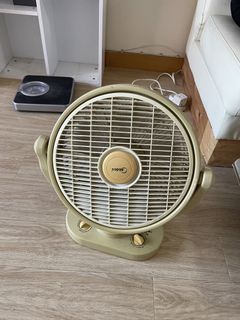（分類：）位於 。 由 bcoreo 提交（商品編號 1426236550，圖片 1）。簡介： 。