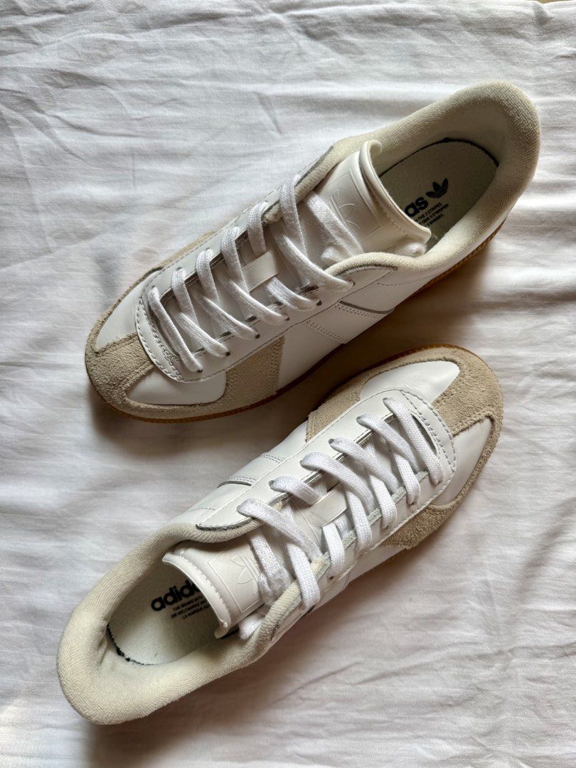 Adidas BW Army (US 6, fits W7) (Category: Sneakers) located in Quezon City. Submitted by janavdd (Listing ID 1426236810, Image 3). Description: Selling my Adidas BW Army Shoes - US 6 (my size is W7) - Used around 4-5x (had it cleaned already) - Slight flaw: near the shoe tongue No box, bought in Japan MOP: BDO, Gcash Shipping method: GOGO Express, Lalamove, Grab.
