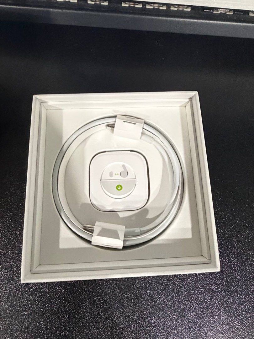 airpods pro 1401368229306050561