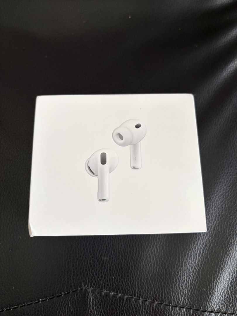 airpods pro 1401368229306050565