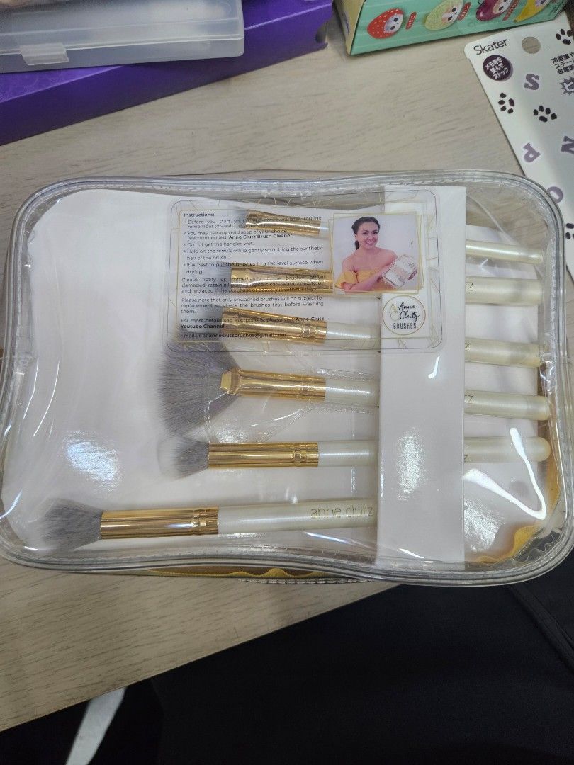 Anne Clutz Makeup Brush Set (Category: Makeup) located in Manila. Submitted by cam_c (Listing ID 1426242251, Image 2). Description: Condition: 10/10 Brand new 10pcs Brush set with pvc pouch ideal for beginners rfs: decluttering .