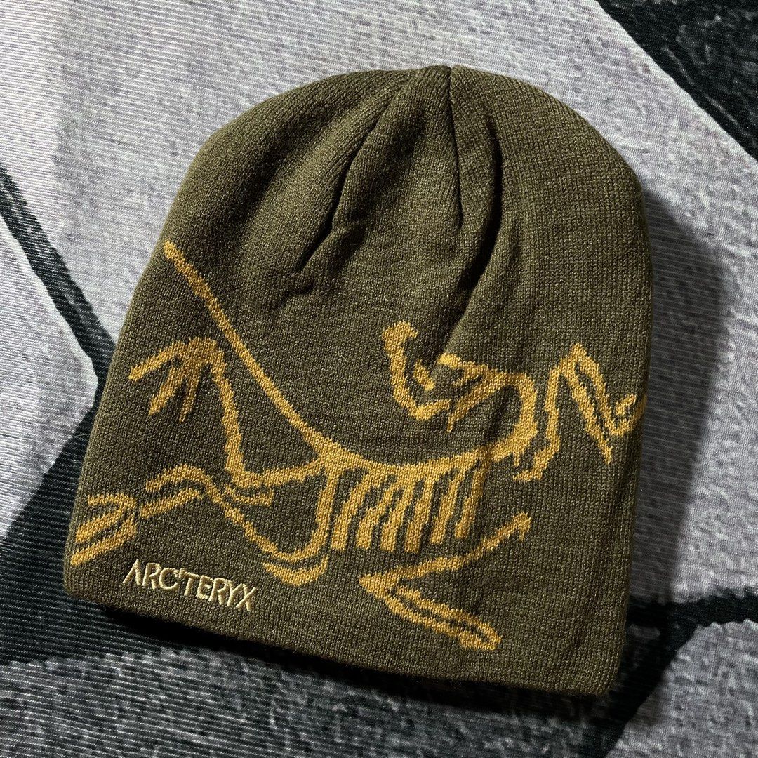 Arc'teryx Fernie Toque Beanie (Category: Caps & Hats) located in Cavite. Submitted by ferrerapparel. (Listing ID 1426205886, Image 2). Description: Arc'teryx Fernie Toque beanie in olive green. Features the Arc'teryx logo embroidered on the front. The tag indicates the model is Fernie Toque, made in Indonesia. The beanie has a ribbed knit construction..