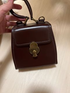 （分類：）位於 。 由 barbiek 提交（商品編號 1407159698，圖片 1）。簡介： 。