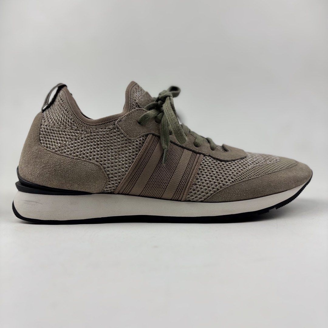 Brioni Knit Runners (Category: Sneakers) located in Makati City. Submitted by ragrepository (Listing ID 1426210685, Image 2). Description: Brioni Knit Runners Tagged as 10 Condition- 9/10 Flaw- Minor heel drags .