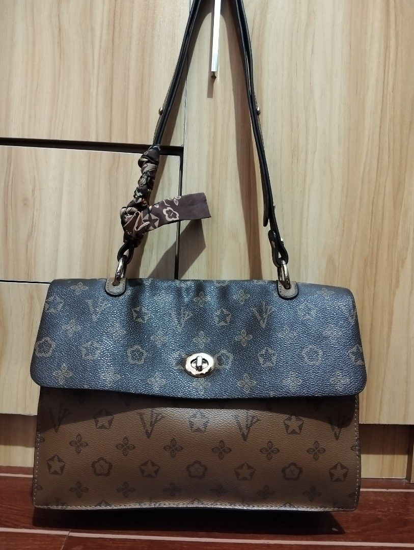 Brown monogram pattern (Category: Shoulder Bags) located in Cabuyao City. Submitted by vaynnah08 (Listing ID 1426258690, Image 1). Description: Pls.See Photos .