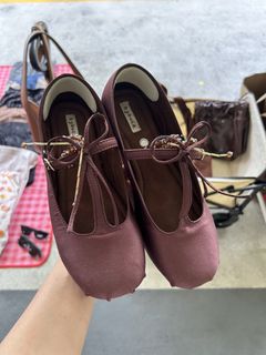 (Category: ) located in . Submitted by pleasebuyme (Listing ID 1426218368, Image 1). Description: .
