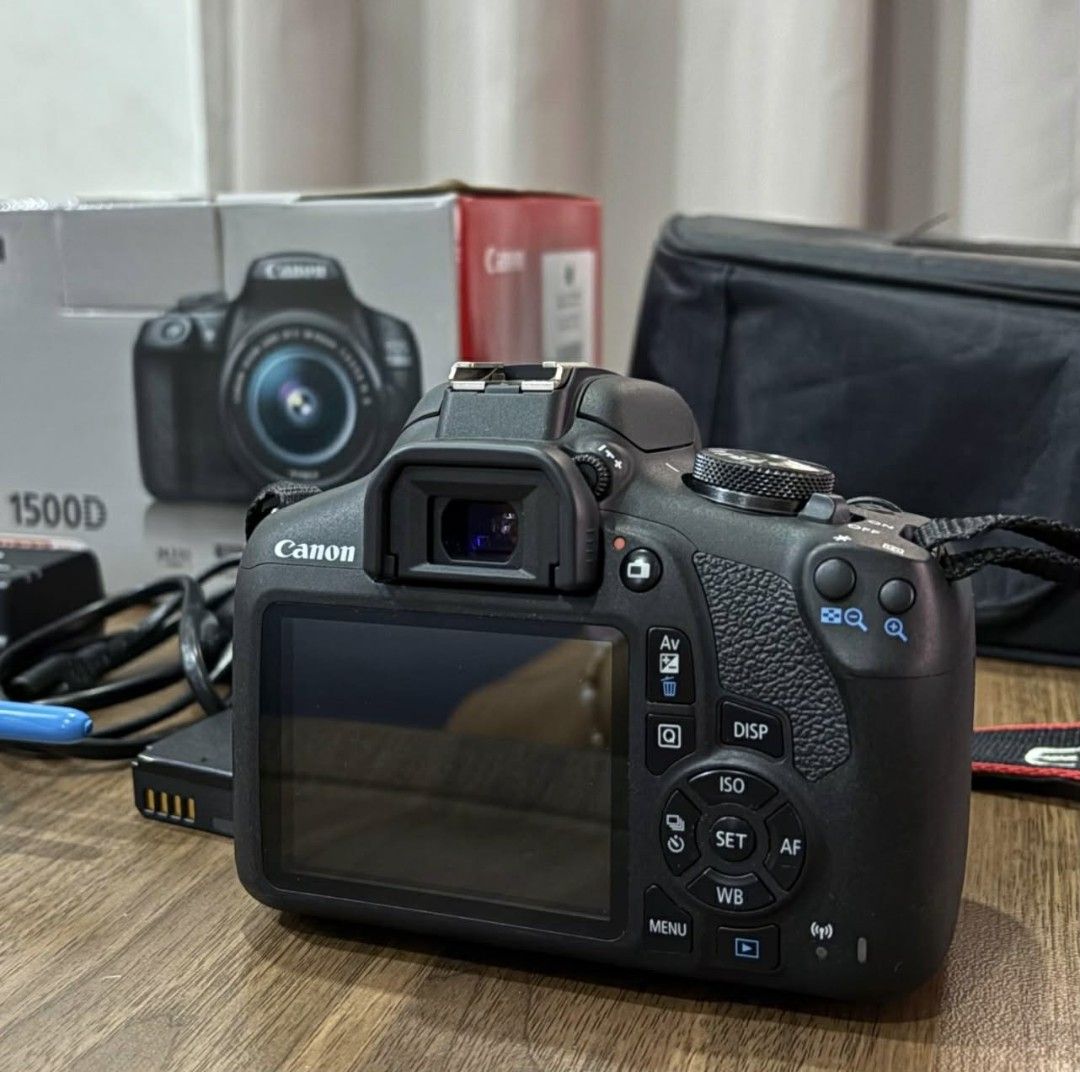 Canon EOS 1500D (Category: Cameras) located in Cabuyao City. Submitted by lunathrift.ph (Listing ID 1426223766, Image 2). Description: (Cabuyao, Laguna | Meetup Only) Selling Price: ₱25,000 (Negotiable) Purchase Price: ₱35,000+ Selling my Canon EOS 1500D, lightly and occasionally used only. Still in very good condition - no issues, no hidden defects. Inclusions: Canon EOS 1500D Body Box complete Camera Bag 32GB Memory Card Charger Dust Blower Not