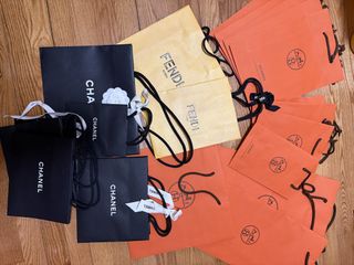 （分類：）位於 。 由 lokibb 提交（商品編號 1426271574，圖片 1）。簡介： 。