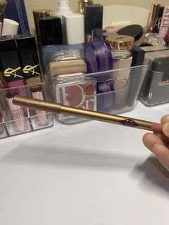 (Category: ) located in . Submitted by shaandmakeup (Listing ID 1426204441, Image 1). Description: .