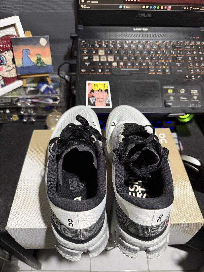 Cloudmonster Hyper (Category: Sneakers) located in Quezon City. Submitted by 9abriel (Listing ID 1426285439, Image 3). Description: Selling my preloved On cloudmonster hyper (Glacier/Ivory) Rate: 10/10 (Like brand new) Size 8.5 Mens Used like twice or thrice lang With box and dans bag (bought this from sm north dans store) 101% Authentic Bought this for ₱12,590.00 RFS: my feet are size 9-9.5 talaga hahaha, wala size that time kaya i bought it nal