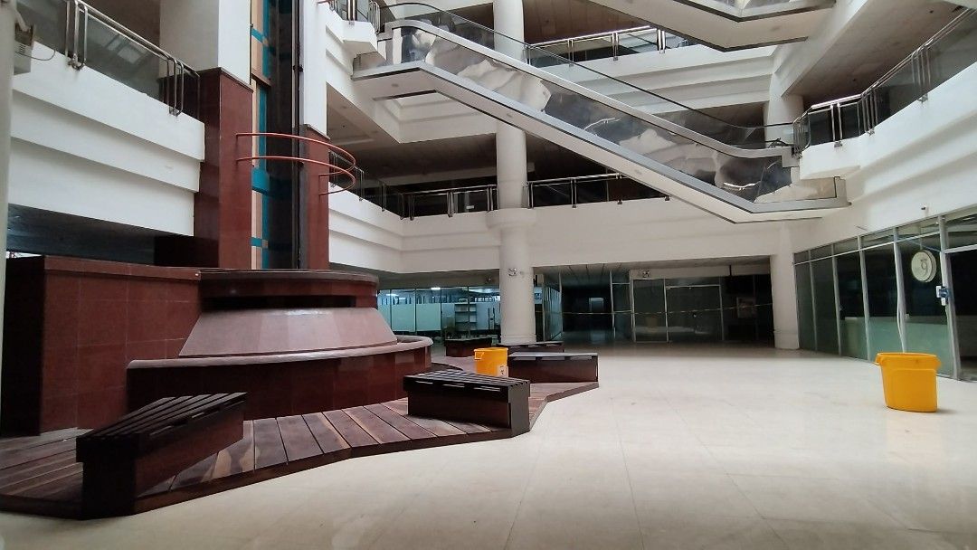 Commercial Spaces Retail Stores Warehouse (Category: Commercial) located in Pasig City. Submitted by BrokerDorenFerran (Listing ID 1426246878, Image 1). Description: Prime Commercial Spaces Available in the Heart of Entertainment City 🏙️ ​Looking for a strategic location to grow your business? ​Located within the vibrant "Entertainment City," we offer a diverse portfolio designed to meet your specific operational needs: ​🏢 Office Spaces: Modern