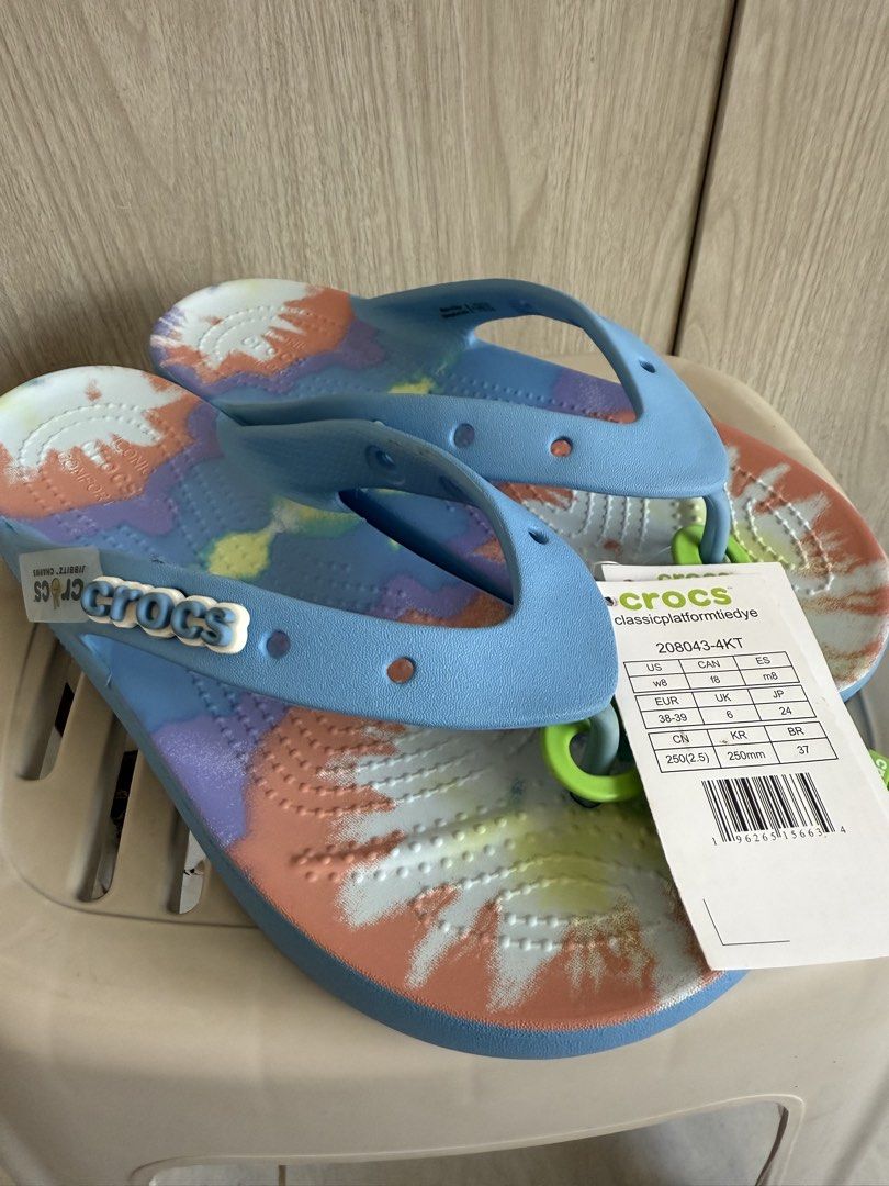 Crocs Classic Platform Tie Dye Flip-Flops (Category: Slippers and slides) located in Panglao. Submitted by whatsdbuzz (Listing ID 1426279872, Image 1). Description: Crocs Classic Platform Tie Dye flip-flops Authentic BNWT size W8.