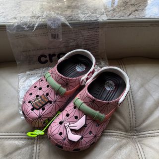 (Category: ) located in . Submitted by carrrots (Listing ID 1426213203, Image 1). Description: .