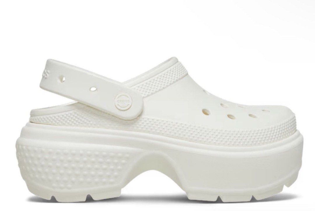 Crocs White Stomp Clogs (Category: Flats & Sandals) located in Makati City. Submitted by dflim (Listing ID 1426342956, Image 1). Description: Crocs White Stomp Clogs Size women’s 5 In very good condition; worn only once Authentic Php 2.8k (sells for Php 4.9k) Shipping c/o buyer Rfs: decluttering PM for more pics.