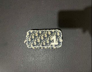 (Category: ) located in . Submitted by luxbag_ph (Listing ID 1426324821, Image 1). Description: .