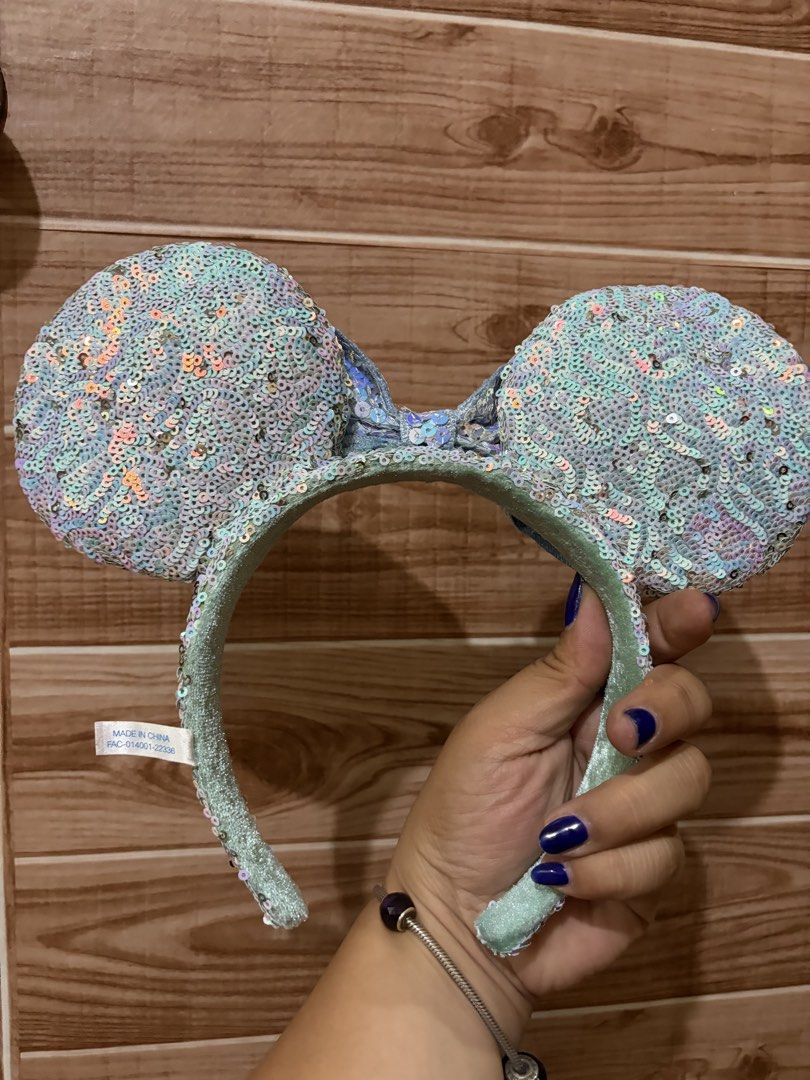 Disney Resort Sequin Ears Headband (Category: Hair Accessories) located in Dagupan City. Submitted by kawaiiiishop (Listing ID 1426369272, Image 2). Description: .