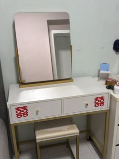 Dressing Table With Mirror, Furniture & Home Living, Furniture, Tables ...