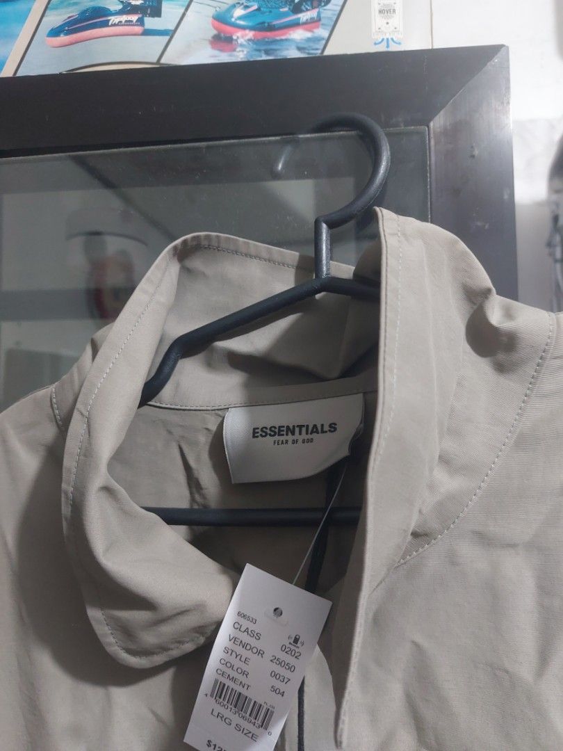 Essentials Fear of God Jacket (Category: Coats, Jackets and Outerwear) located in Lubao. Submitted by 23dang (Listing ID 1426185749, Image 3). Description: Authentic, brand new galing ng US....