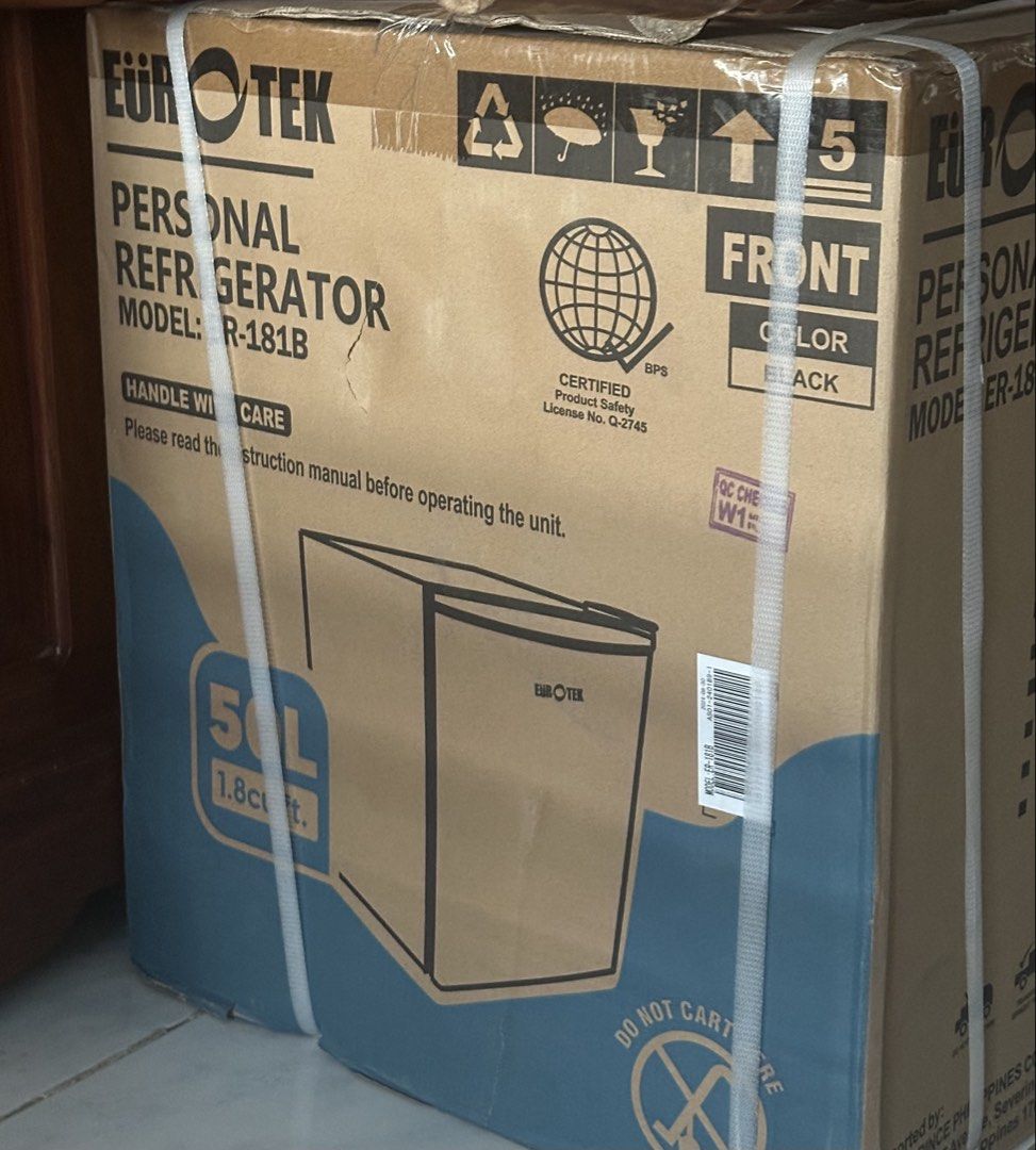 Eurotek ER-181B Personal Refrigerator (Category: Refrigerators and Freezers) located in Manila. Submitted by nesyden (Listing ID 1426263814, Image 2). Description: -Brand new personal ref -Gifted to us last Christmas -Product in its original packaging .