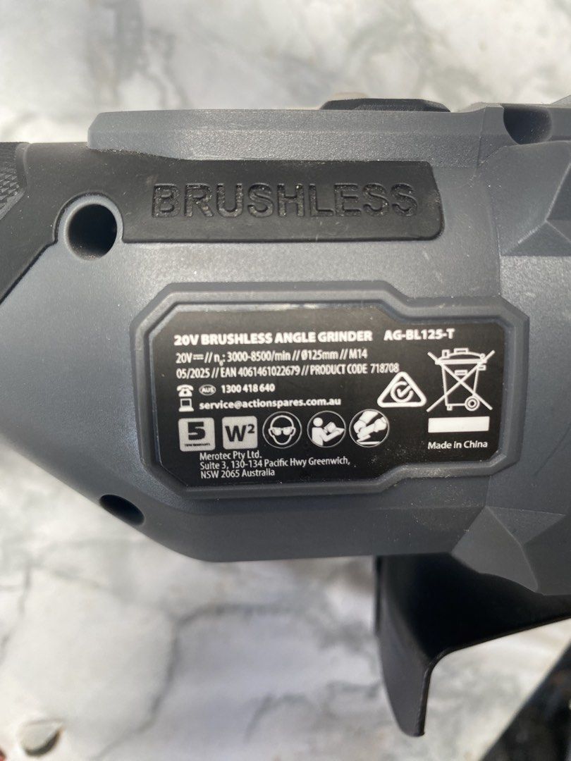 Ferrex Pro 20V Brushless Angle Grinder (Category: Construction Tools & Equipment) located in Taytay. Submitted by adnwayne (Listing ID 1426218576, Image 2). Description: Ferrex Pro Brushless Angle Grinder With 3 Adjustable Speed M14-125mm Disc dia 20v without Battery.