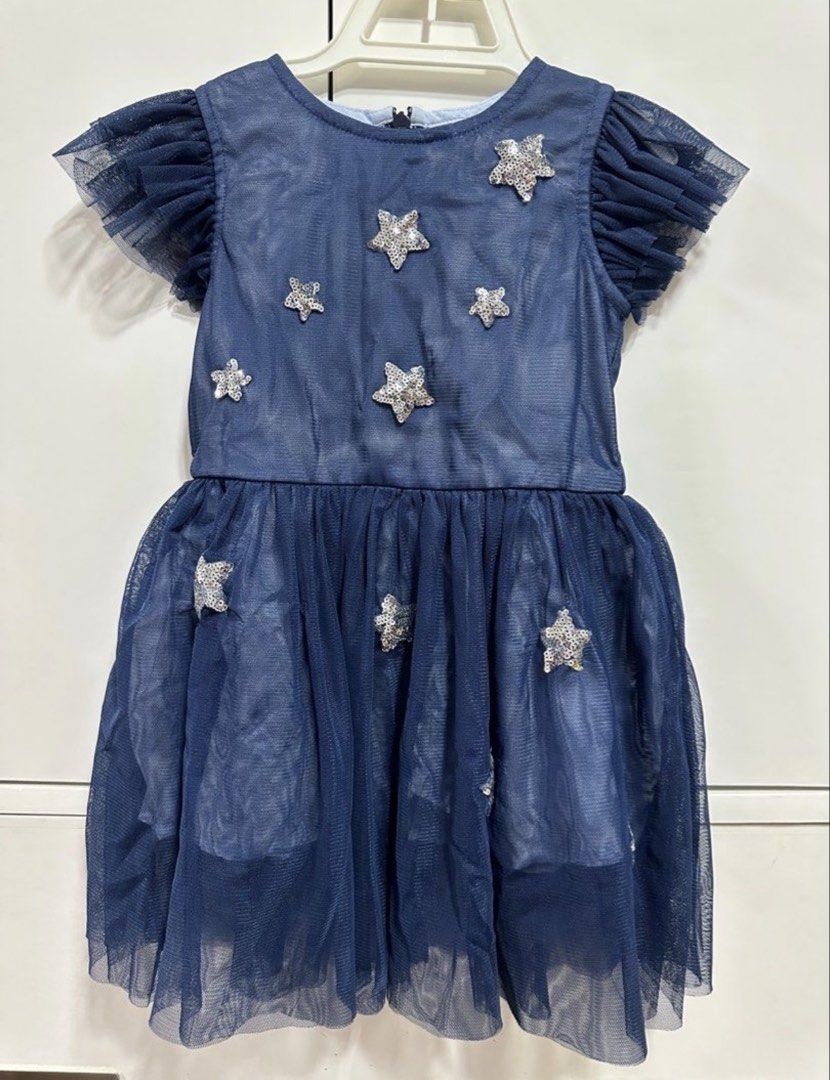 Gingersnaps Navy Blue Star Dress (Category: Looking For) located in Quezon City. Submitted by jla07 (Listing ID 1426337339, Image 1). Description: Size 8y pls Looking po.