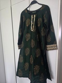 (Category: ) located in . Submitted by Bnew_Preloved (Listing ID 1426228701, Image 1). Description: .