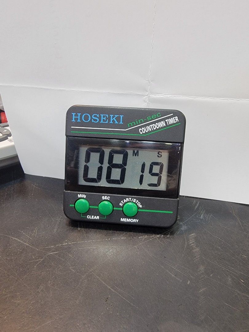 Hoseki Countdown Timer, Furniture & Home Living, Home Improvement ...